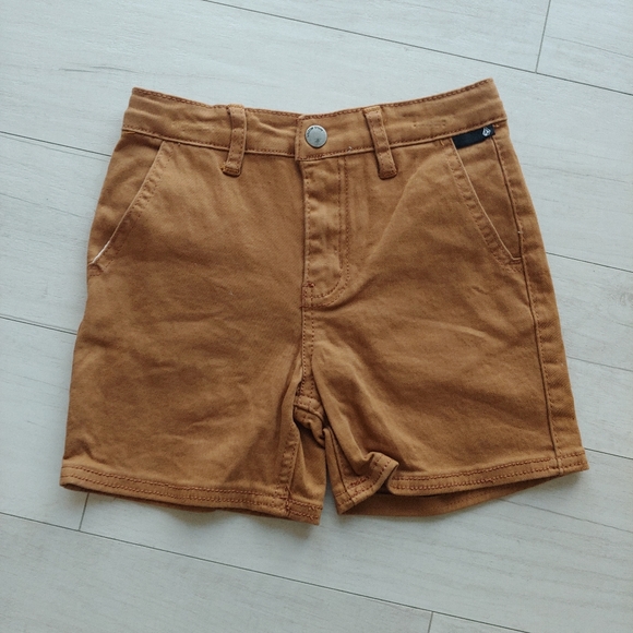 VOLCOM NEW toddler Linen Button Up Shirt & Chino Shorts Set - Picture 8 of 12